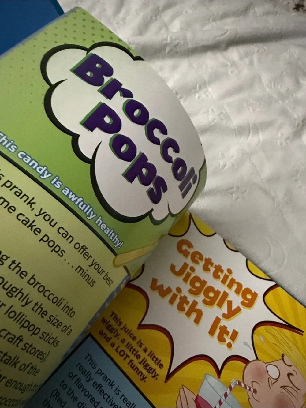 Scholastic Blue and Green Jokes & Pranks Book